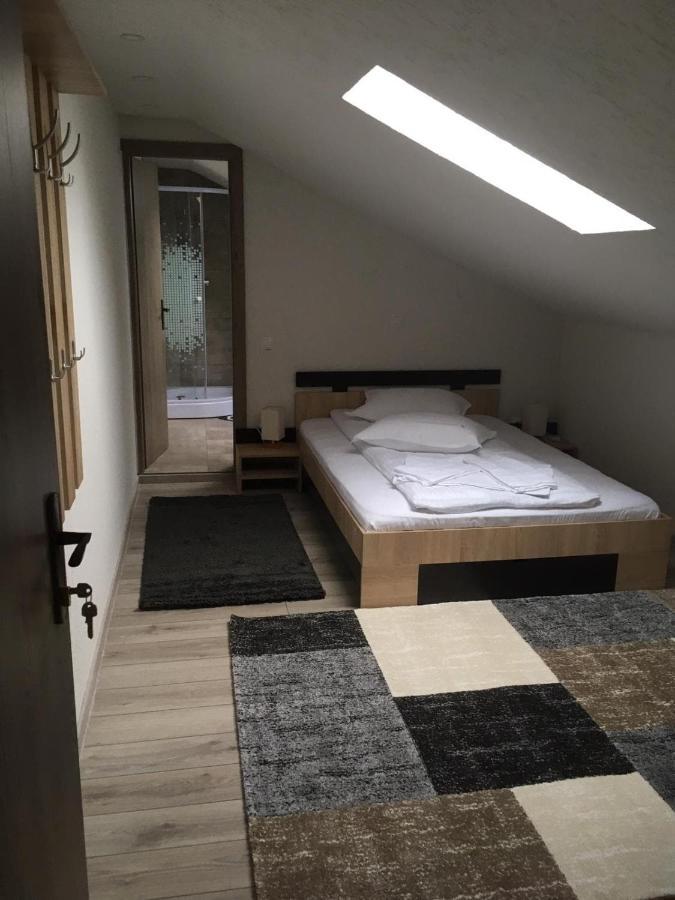 Hotel Casa Andy Buşteni Esterno foto