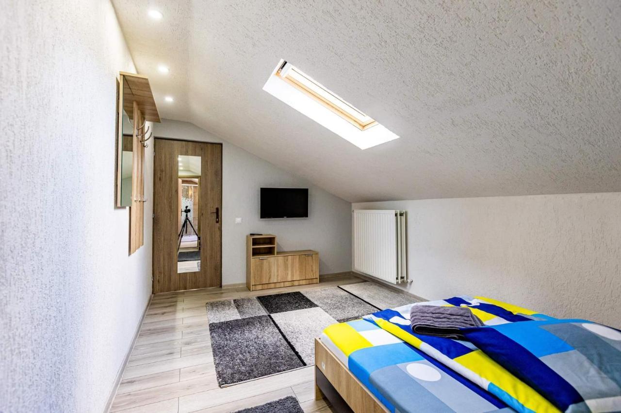 Hotel Casa Andy Buşteni Esterno foto